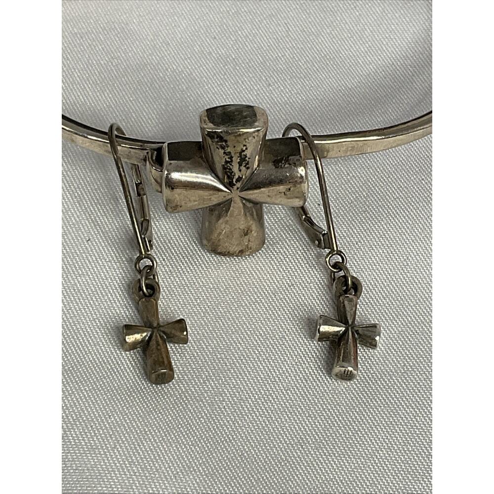 James Avery Sterling Silver St Theresa Bangle Bracelet & Earrings Box